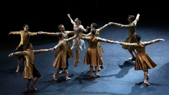Le ballet selon Malandain : un mélange des genres entre classicisme et modernité, des costumes et des chorégraphies